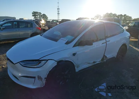 2023 Tesla Model X Dual Motor All-Wheel Drive/Standard Range from USA, damaged, VIN 7SAXCDE58PF404082